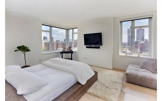 111 Central Park North, #11A