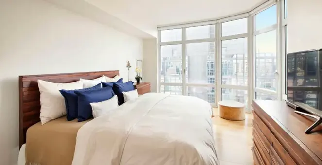 Element, 555 West 59th Street, #33A