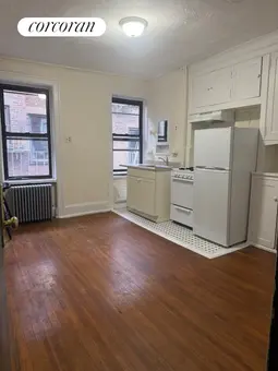 532 West 50th Street, #1BR