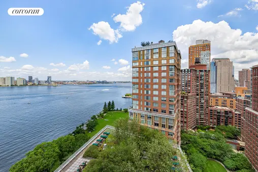 The Solaire, 20 River Terrace, #22A