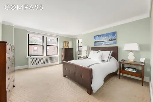 Eastgate, 225 East 73rd Street, #12A