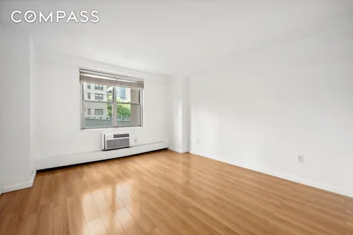 Lincoln Guild, 303 West 66th Street, #2AE