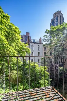 Beekman Court, 349 East 49th Street, #4L