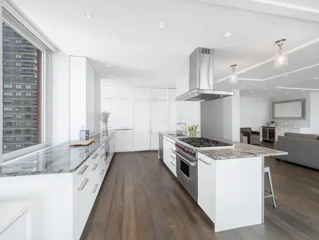 The Belaire, 524 East 72nd Street, #30CDE