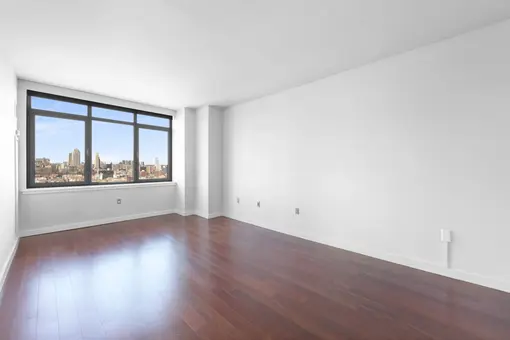 5th on the Park, 1485 Fifth Avenue, #20E