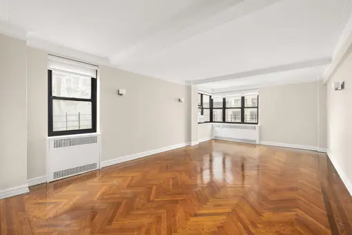 19 East 80th Street, #6AB