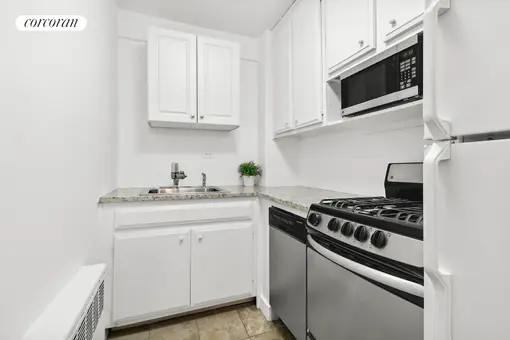 77 East 12th Street, #4B