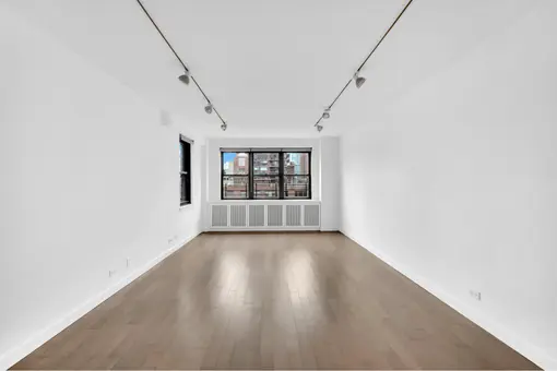 301 East 63rd Street, #16DE