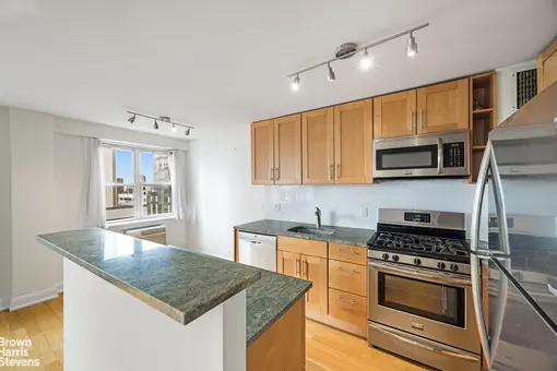 333 East 79th Street, #19W