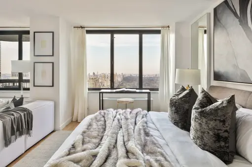 Symphony House, 235 West 56th Street, #41R