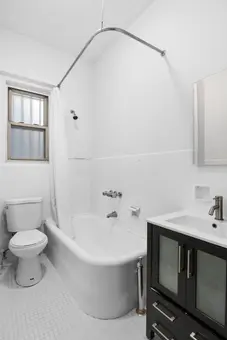 137 East 28th Street, #1C