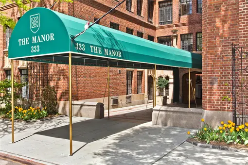 The Manor, 333 East 43rd Street, #504