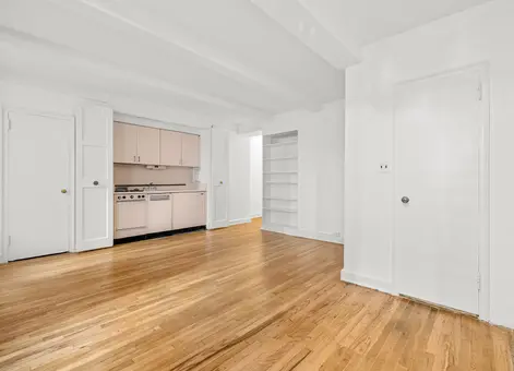 155 East 49th Street, #9E