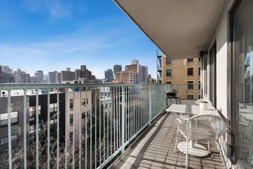 The Colonnade, 324 West 23rd Street, #5B