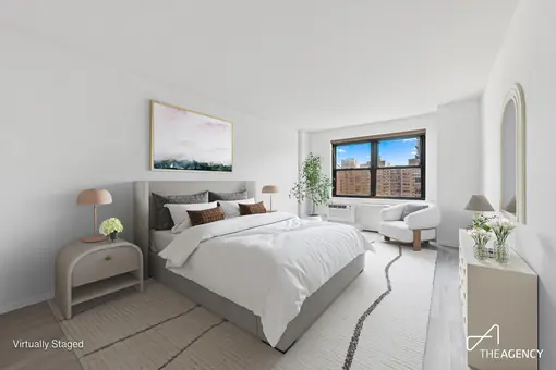 Lincoln Towers, 165 West End Avenue, #28K