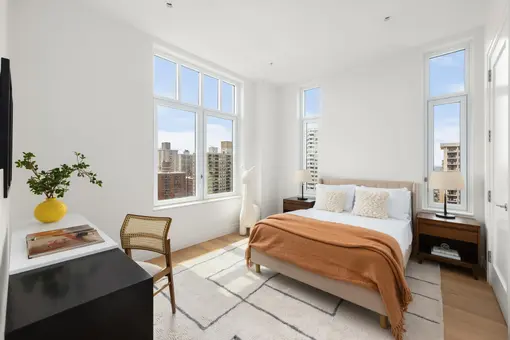 Fifteen, 15 West 96th Street, #22