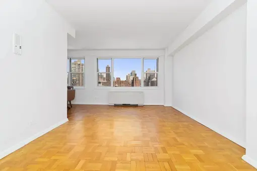 The Larrimore, 444 East 75th Street, #17A