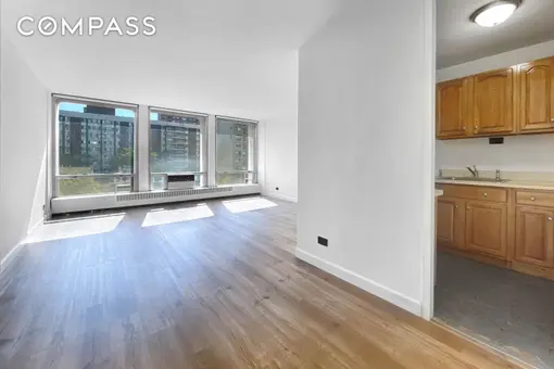 Kips Bay Towers, 333 East 30th Street, #7H