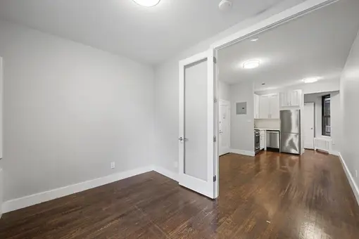 518 East 88th Street, #5C