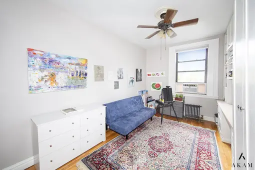 315 East 77th Street, #6C