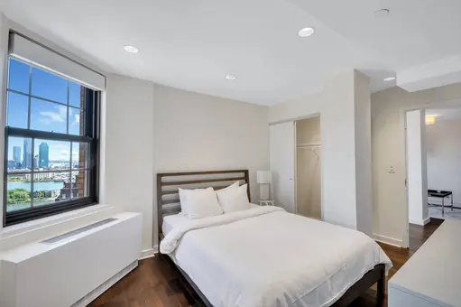 Beekman Tower, 3 Mitchell Place, #24A