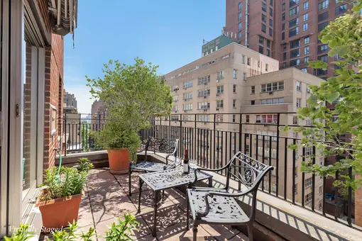 345 East 52nd Street, #11CD