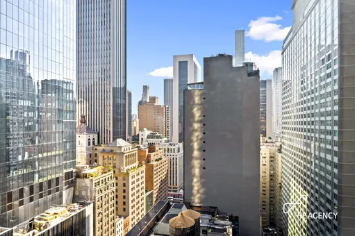 Metropolitan Tower, 146 West 57th Street, #32B