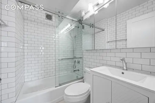 The Eastmore, 240 East 76th Street, #12E