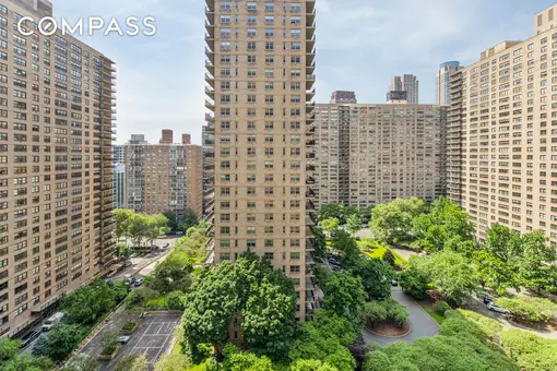 Lincoln Towers, 160 West End Avenue, #16J