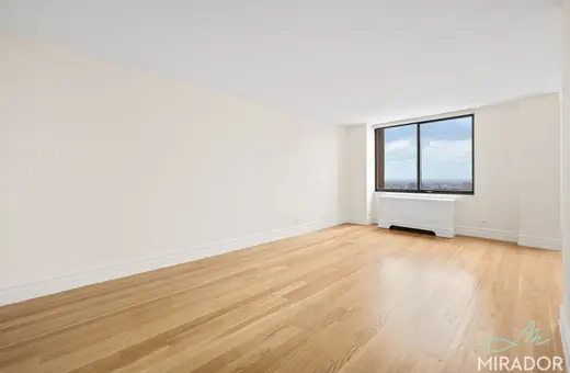 Tower 67, 145 West 67th Street, #20k