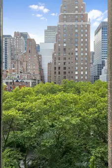 Tudor Tower, 25 Tudor City Place, #808