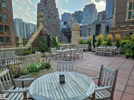 The Manor, 333 East 43rd Street, #103