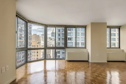 Chelsea Tower, 100 West 26th Street, #10G