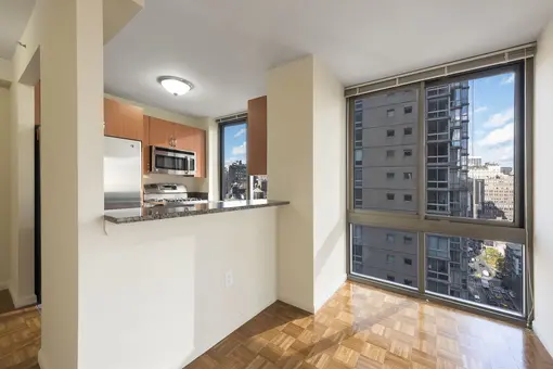 Chelsea Tower, 100 West 26th Street, #10G