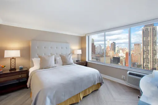 Sutton Court, 417 East 57th Street, #27D