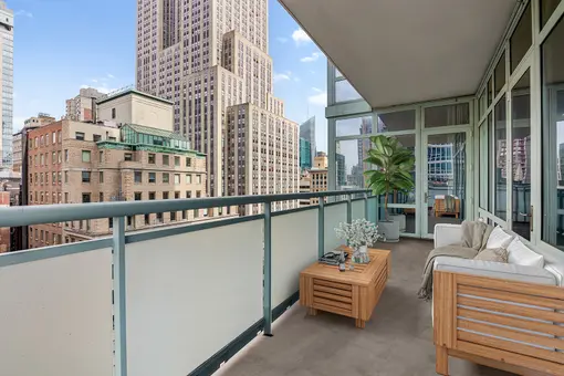 325 Fifth Avenue, #19H