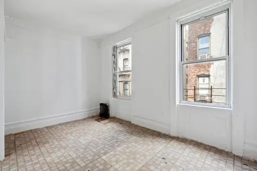 515 West 135th Street, #5D