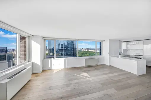 Sheffield 57, 322 West 57th Street, #53H