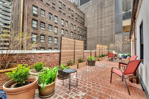 155 East 49th Street, #11CD