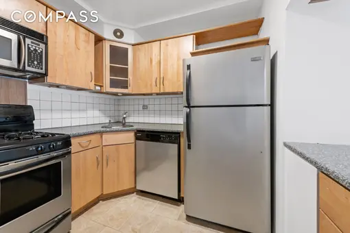 337 East 50th Street, #5E