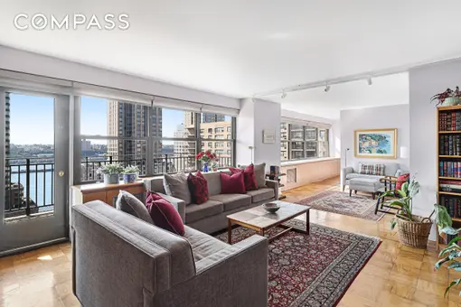 Lincoln Towers, 185 West End Avenue, #27ABS