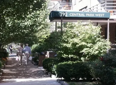Park West Village, 392 Central Park West, #1L