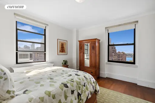 The Rousseau, 221 West 82nd Street, #15F