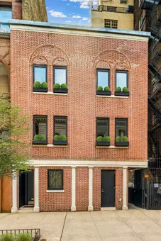 2 East 78th Street, 