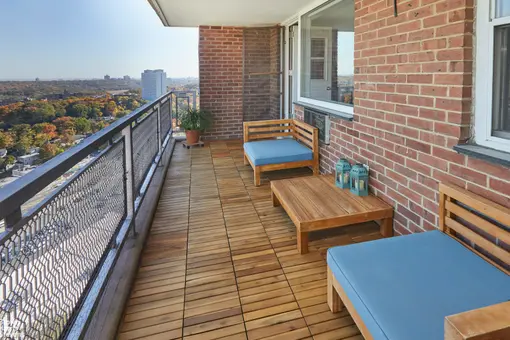 Skyview on Hudson, 5700 Arlington Avenue, #20C