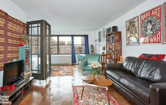 Lincoln Towers, 160 West End Avenue, #27M