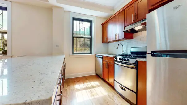 Fort Tryon Gardens, 4489 Broadway, #1A