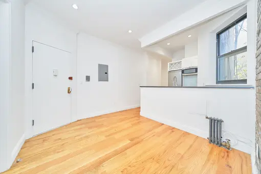 325 East 83rd Street, #5D