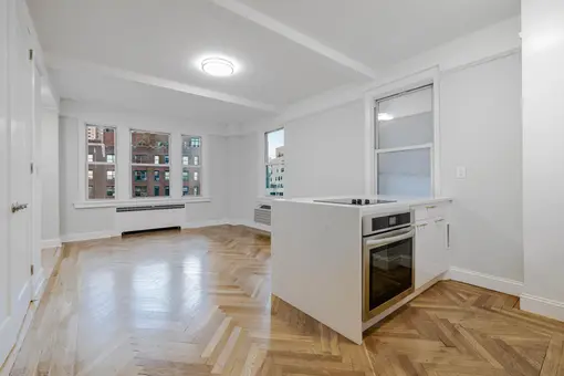 400 East 59th Street, #14H