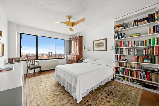 Park Regis, 50 East 89th Street, #29C